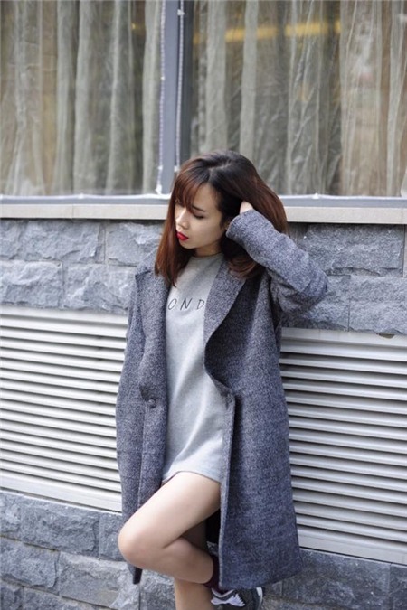  Chiêm ngưỡng mẫu áo khoác dạ đẹp của sao Việt ngày đông lạnh