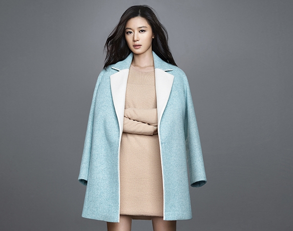 những mẫu áo khoác dạ nữ Hàn Quốc 2016 sắc màu chiếm lĩnh làng mốt xứ củ sâm