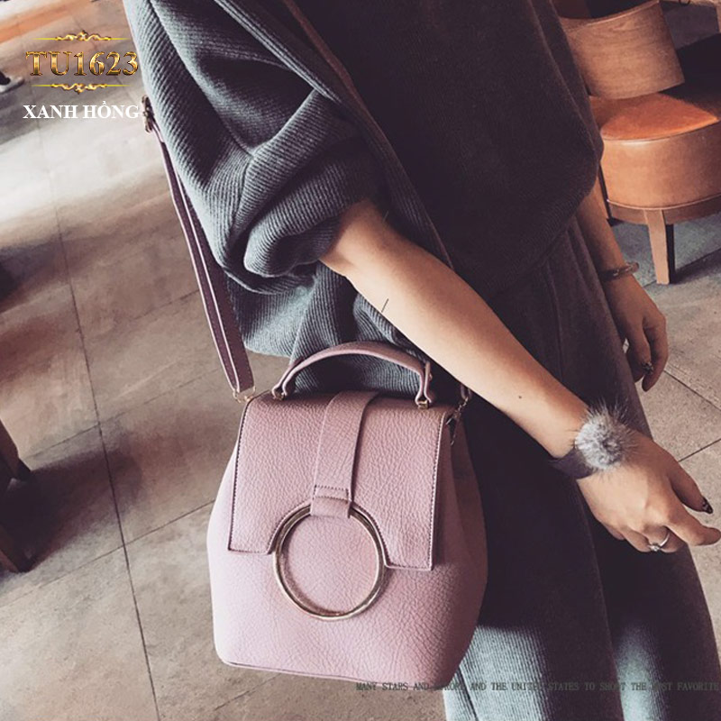 Túi xách đeo thời trang móc kim loại tròn TU1623 (Màu hồng)
