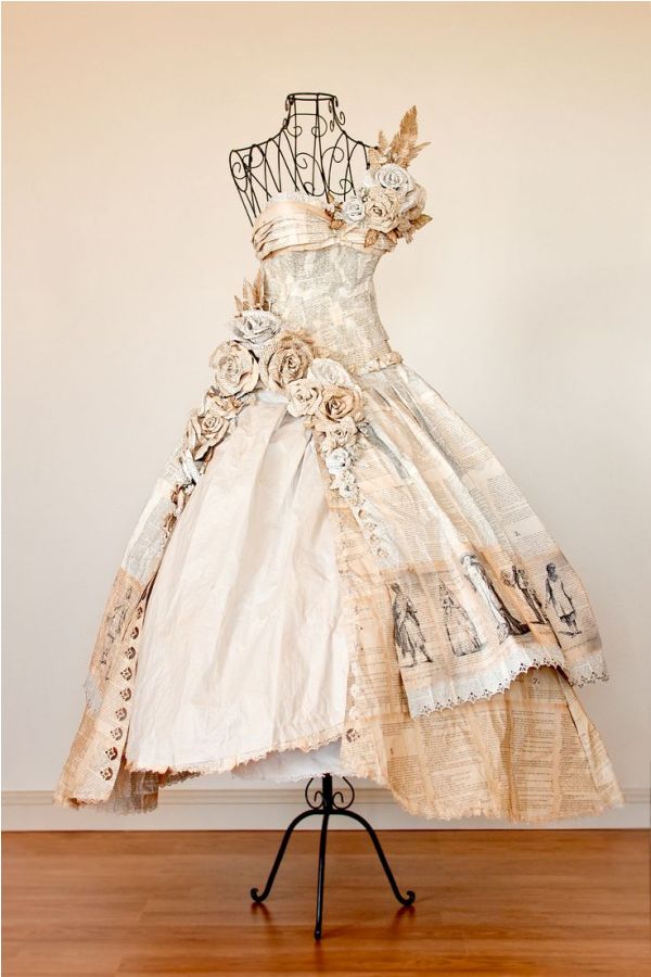 Có ai tin chiếc váy tuyệt vời này được làm từ giấy báo.