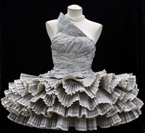 Chiếc váy múa ba lê xinh xắn này chắc chắn khiến không ít người muốn nó được làm từ vải thật.