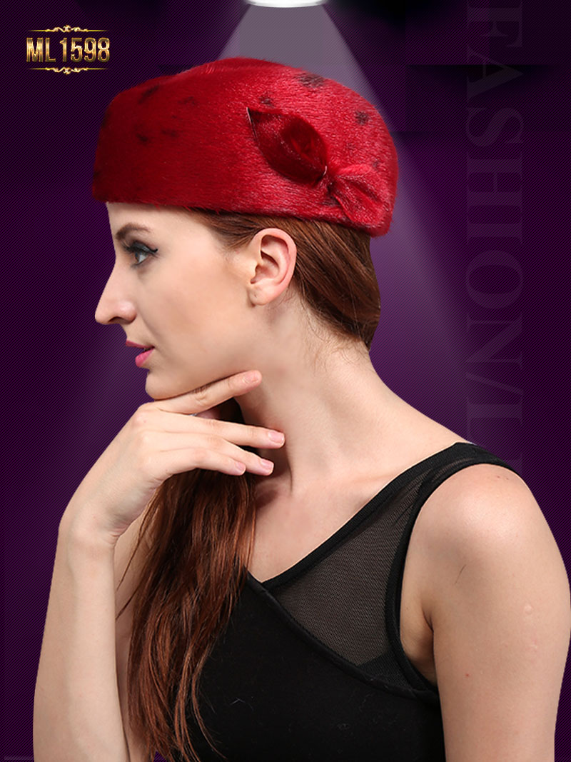 Mẫu mũ lông Hàn Quốc cao cấp gam màu đỏ sang trọng chất liệu lông thú